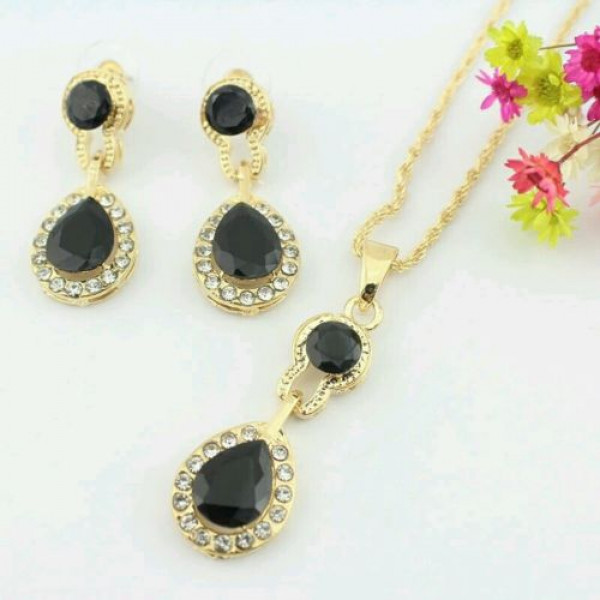 #5021 Turkey Crystal Wedding Jewelry Set 18K Gold Plated Necklace Earrings Set #5021 Turkey Crystal Wedding Jewelry Set 18K Gold Plated Necklace Earrings Set