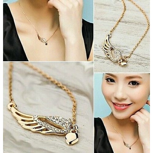 #7037 Fashion  Charm Jewelry Angel Wings Love Heart Pendant Chain Necklace
