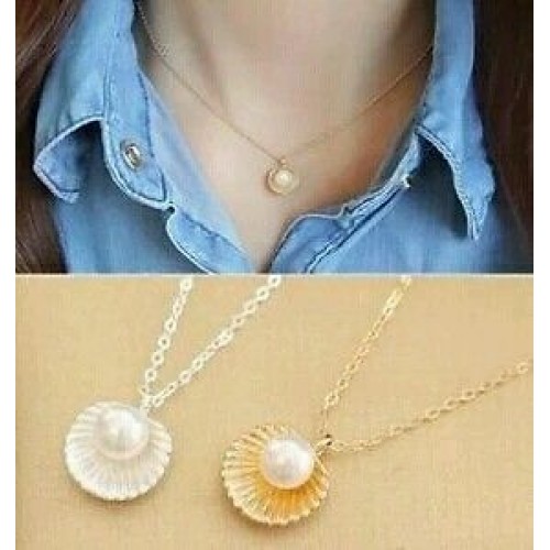#7040 New Fashion Simulated Pearl Jewelry Gold Plated Shell Statement Necklace