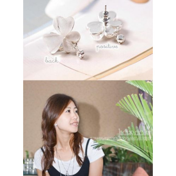 #1214 New Fashion Vintage Personal Beautiful Smart Butterfly Stud Earrings