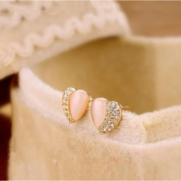 #1232 New Women's Fashion Lovely Cute Peach Heart Opal Stud Earring