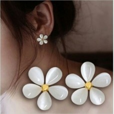 #1236  Korean Charms Jewelery Cute Beige Cherry Blossom Flower Stud Earring