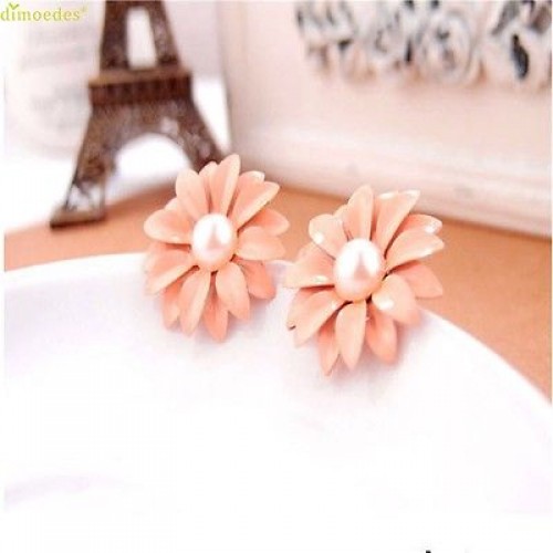 #1269 Women Lady Lovely Daisy Flower Pearl Stud Earrings Ornament Decoration