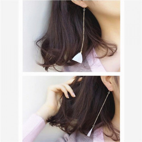 #1357 Simple Triangle Pink color feather earrings sell by one piece