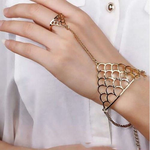 #3061  Punk Metal Golden Triangle Mesh One Simple Hand Jewelry Chain Bracelet