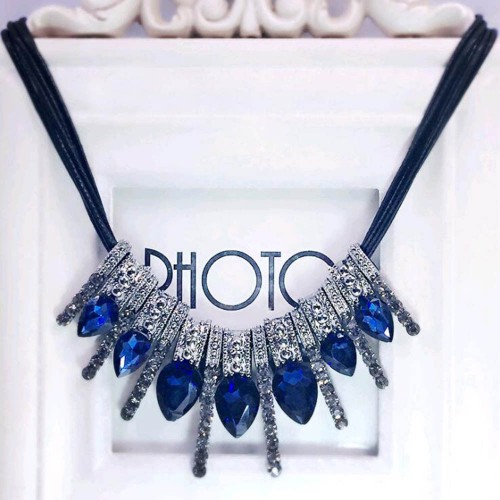 #7086 Blue diamonds rhinestone gem crystal peacock feather rope necklace