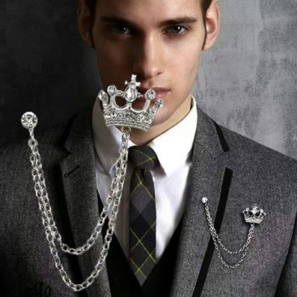 #6014 Crown Brooch British Wind Suit Chains Pin Badge Retro Rhinestones Brooch