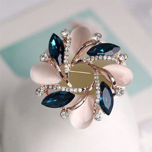 #6015 Women Rhinestone Brooch Pin Pearl Brooches Scarves Clip Shawl Buckle