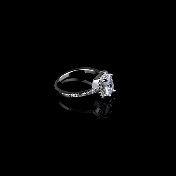 9375Big Studded diamond girl women platinum Engagement Wedding Promise ring