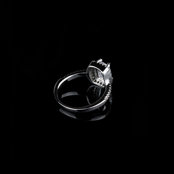 9375Big Studded diamond girl women platinum Engagement Wedding Promise ring