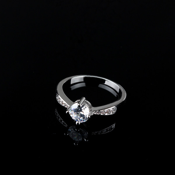 9379 Diamond Studded Titanium ring for girl women party gift proposal valentine wedding engagement
