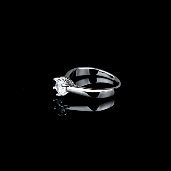 9405 Single diamond studded wedding love engagement love Platinum propose girl women partywear