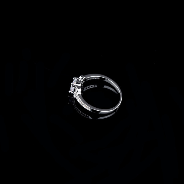 9412 Diamond Studded Titanium ring for girl women party gift proposal valentine wedding engagement
