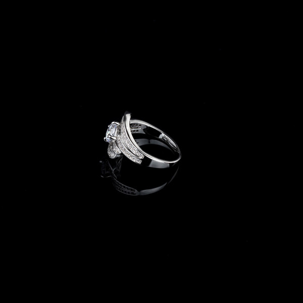 9413 Love You Only With One Heart One Mind Women Crystal Couple Ring Women Noble Wedding Ring