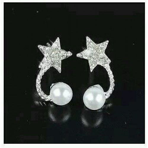 #1017 Korean Small fresh temperament Flowers Five-pointed star pearl earrings