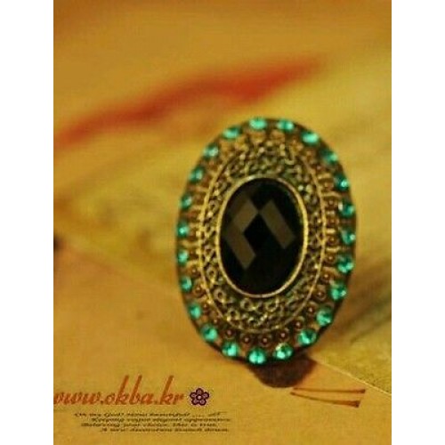9039 Latest Fashion Classic Green Inlaid Imitation Diamond Rings Gemstone Ring