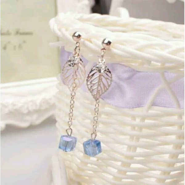 #1069 Fashion Leaf Dangle Earrings Drop Earings Alloy Women Party Earrings #1069 Fashion Leaf Dangle Earrings Drop Earings Alloy Women Party Earrings