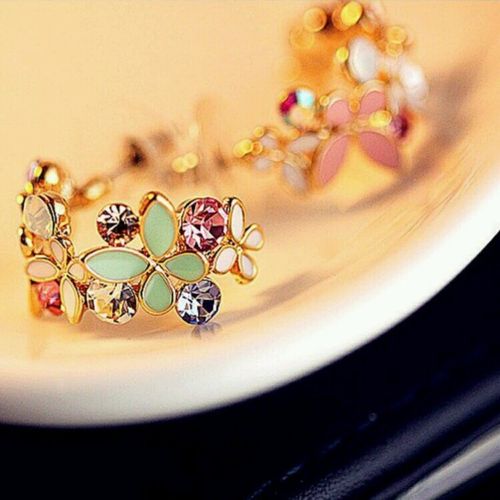 #1075 New Fashion For Women Lady Elegant Crystal Rhinestone Ear Stud Earrings