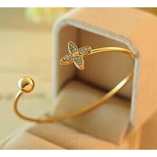 #3012 Fashion Personalized small fragrant wind Clover diamond opening  bracelet