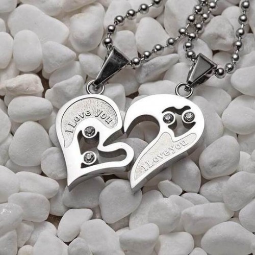 7101 Couples  Love Pendant Heart Shape for Men And Women