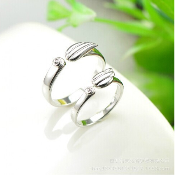 9293 angel wings ring to adjust the size Korean version of the couple wings 9293 angel wings ring to adjust the size Korean version of the couple wings